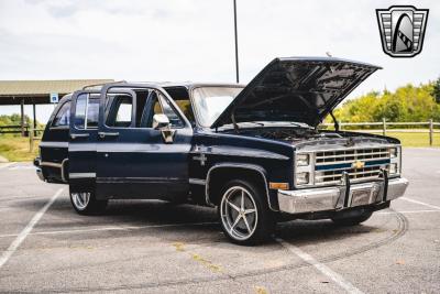 1985 Chevrolet C10 Suburban