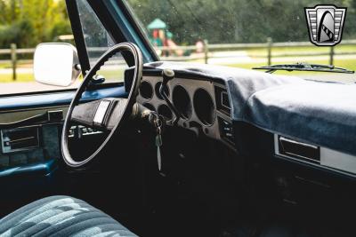 1985 Chevrolet C10 Suburban