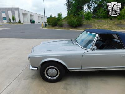 1965 Mercedes - Benz SL-Class