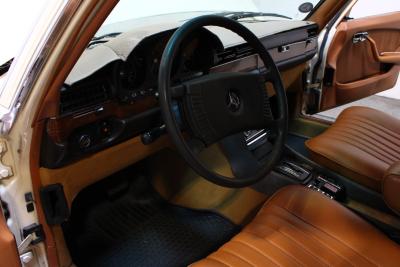 1980 Mercedes - Benz 300