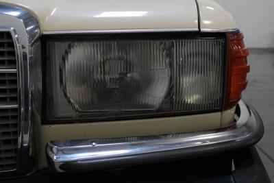 1980 Mercedes - Benz 300