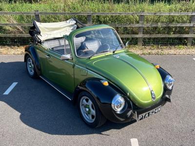 1974 Volkswagen 1974 BEETLE CABRIOLET 1303s