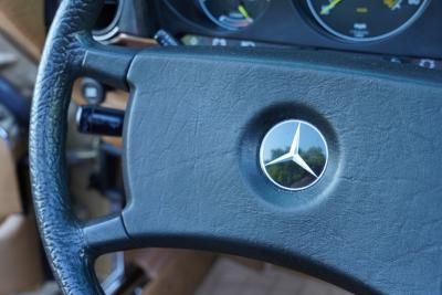 1982 Mercedes - Benz Mercedes Benz SL 380