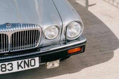 1992 Daimler Double Six Series 3