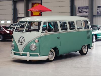 1962 Volkswagen Split Screen, 15 Window Van