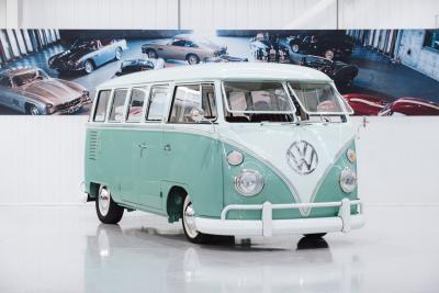 1962 Volkswagen Split Screen, 15 Window Van