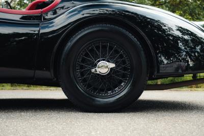 1953 Jaguar XK120 SE Roadster