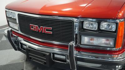 1989 GMC Sierra 1500 LS2 Restomod