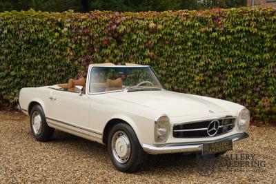 1970 Mercedes - Benz SL 280 Pagode