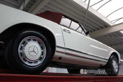 1970 Mercedes - Benz SL 280 Pagode