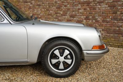 1969 Porsche 911 Urmodell T Soft Window Targa