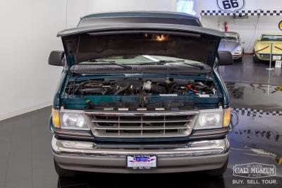 1994 Ford E-150 Econoline A&amp;J Conversion