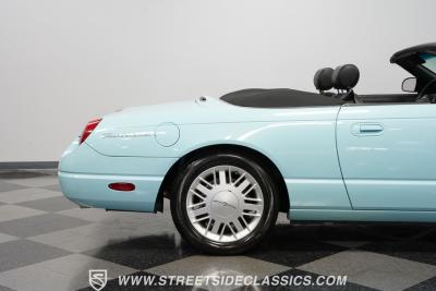 2003 Ford Thunderbird