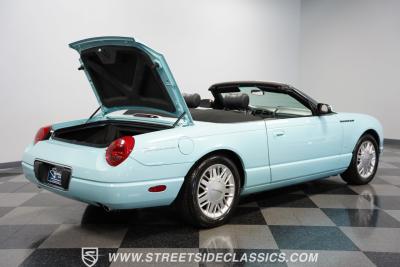 2003 Ford Thunderbird