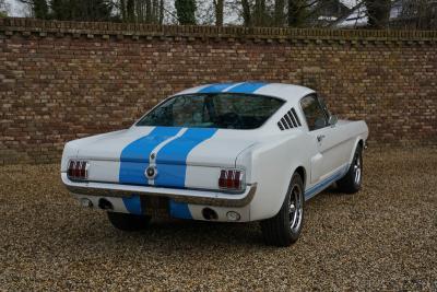 1965 Ford Mustang 289 V8 Fastback