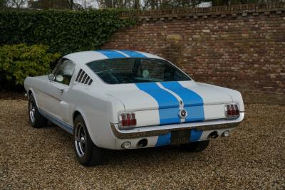 1965 Ford Mustang 289 V8 Fastback