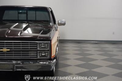 1984 Chevrolet C10 LS Restomod