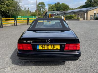 1995 Mercedes - Benz SL320