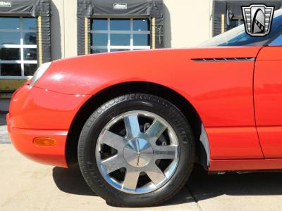 2002 Ford Thunderbird