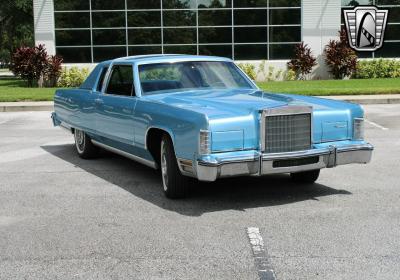 1977 Lincoln Town Coupe