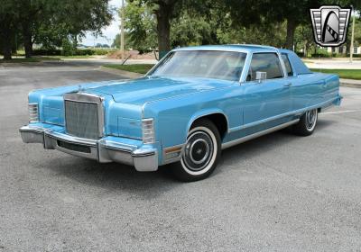 1977 Lincoln Town Coupe