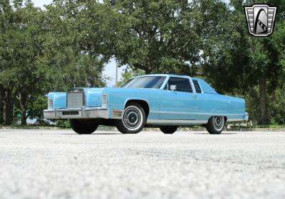 1977 Lincoln Town Coupe