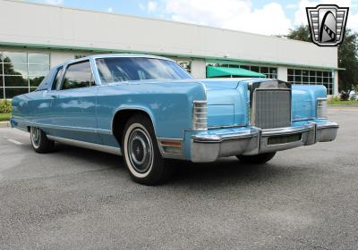 1977 Lincoln Town Coupe