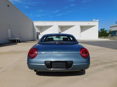 2005 Ford Thunderbird