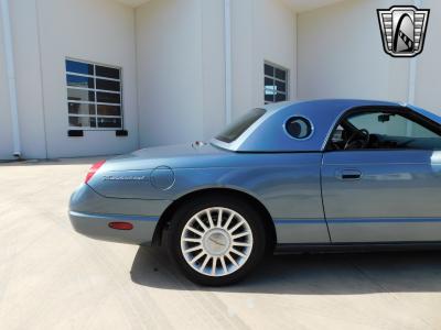 2005 Ford Thunderbird