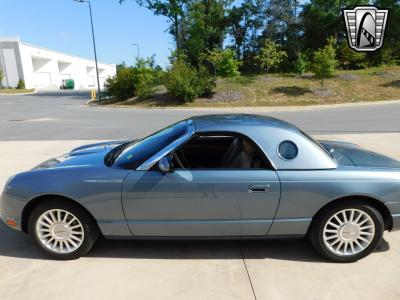 2005 Ford Thunderbird