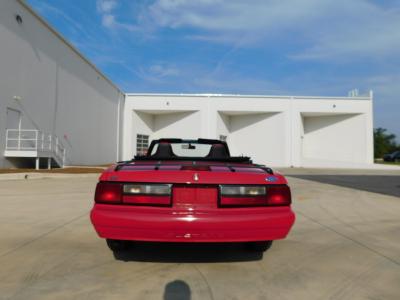 1992 Ford Mustang