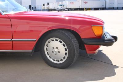 1987 Mercedes - Benz 560 SL