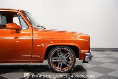 1986 Chevrolet C10 6.2L LT1 Restomod