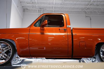 1986 Chevrolet C10 6.2L LT1 Restomod