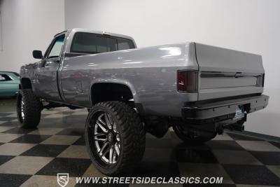 1980 GMC 2500 4X4 Restomod