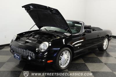 2003 Ford Thunderbird