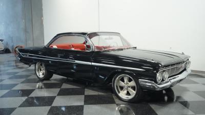 1961 Chevrolet Impala Bubble Top LS3 Restomod