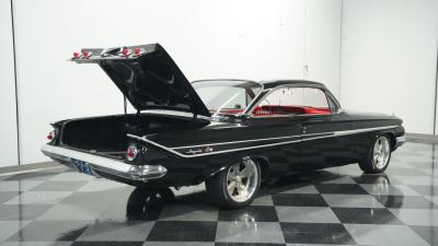 1961 Chevrolet Impala Bubble Top LS3 Restomod