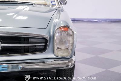 1968 Mercedes - Benz 280SL