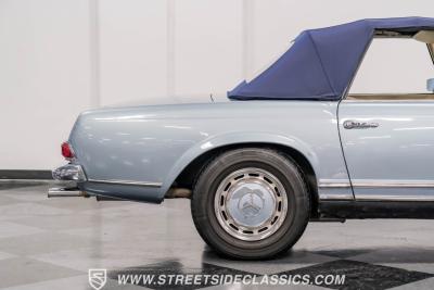 1968 Mercedes - Benz 280SL