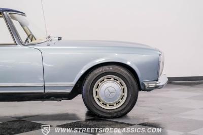 1968 Mercedes - Benz 280SL