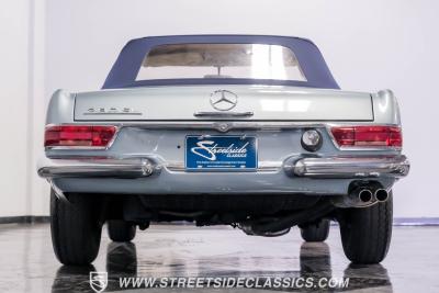 1968 Mercedes - Benz 280SL