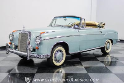 1959 Mercedes - Benz 220S Cabriolet