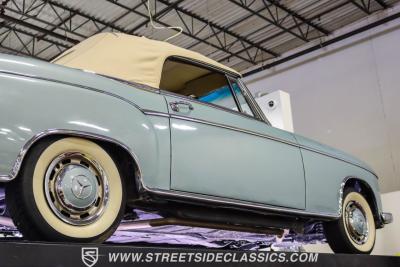 1959 Mercedes - Benz 220S Cabriolet