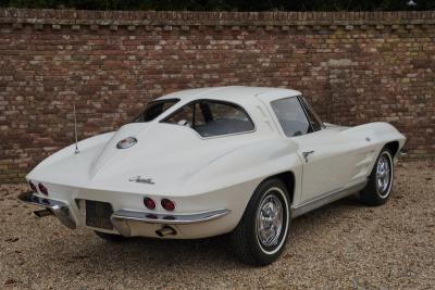 1963 Corvette C2 Sting Ray Split Window