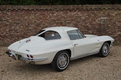 1963 Corvette C2 Sting Ray Split Window