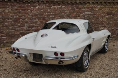 1963 Corvette C2 Sting Ray Split Window