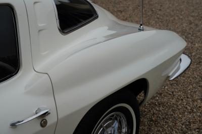 1963 Corvette C2 Sting Ray Split Window