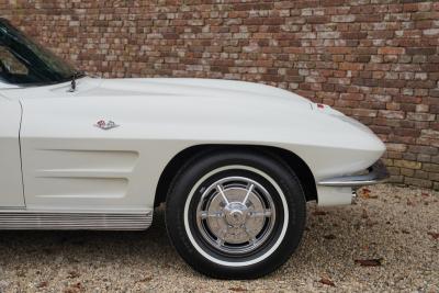 1963 Corvette C2 Sting Ray Split Window