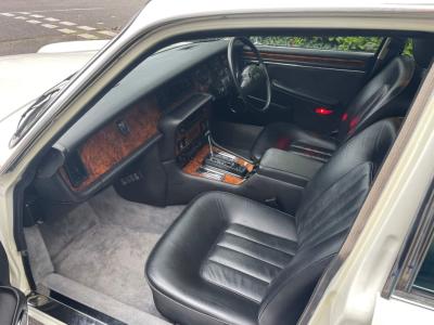 1991 Jaguar Daimler Double Six